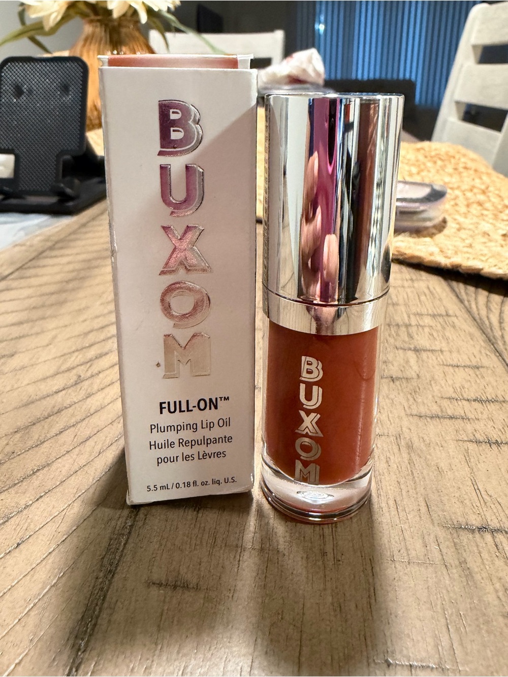 Buxom Full-On Plumping Lip Oil — Moscow mule NWT